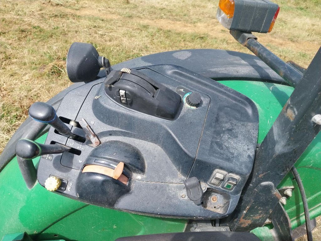 Tracteur JOHN DEERE 5085M - photo slide 12