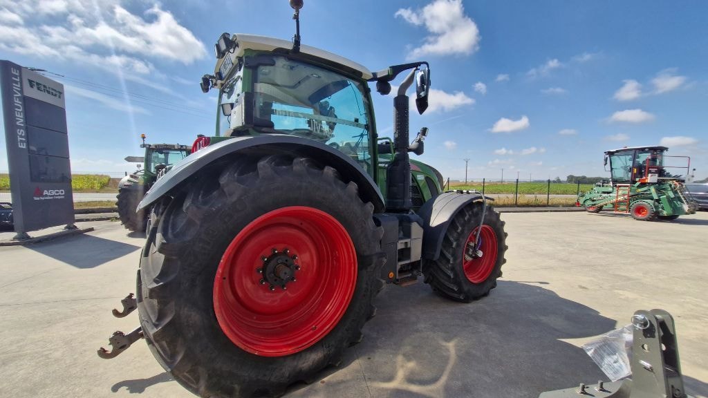 Tracteur FENDT 718 VARIO POWER + - photo slide 8