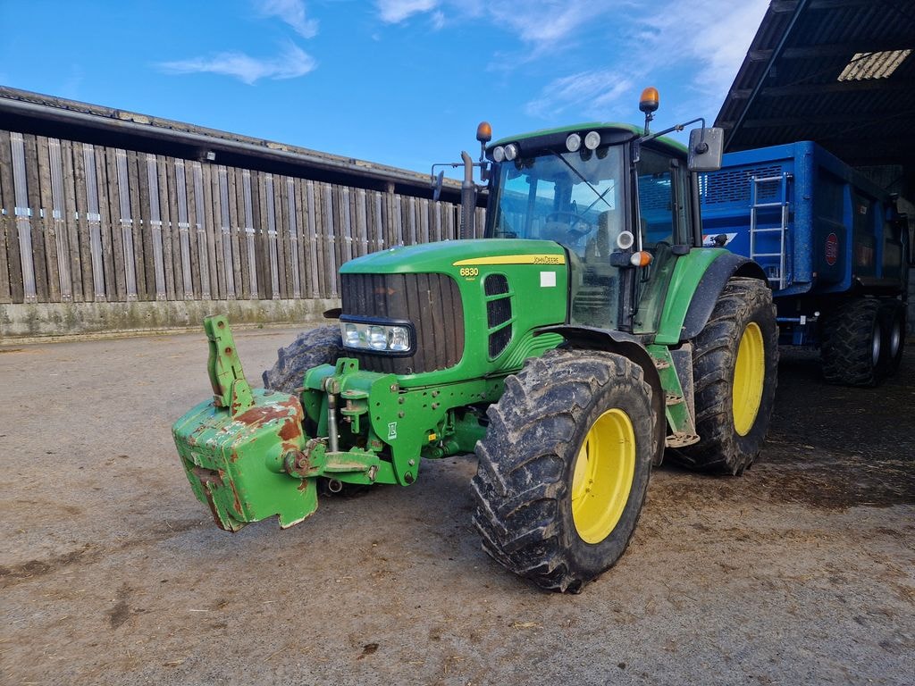 Tracteur JOHN DEERE 6830 PREMIUM - photo slide 2