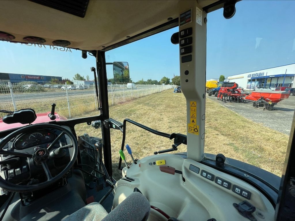 Tracteur fruitier MASSEY FERGUSON 3709 F  - photo slide 10