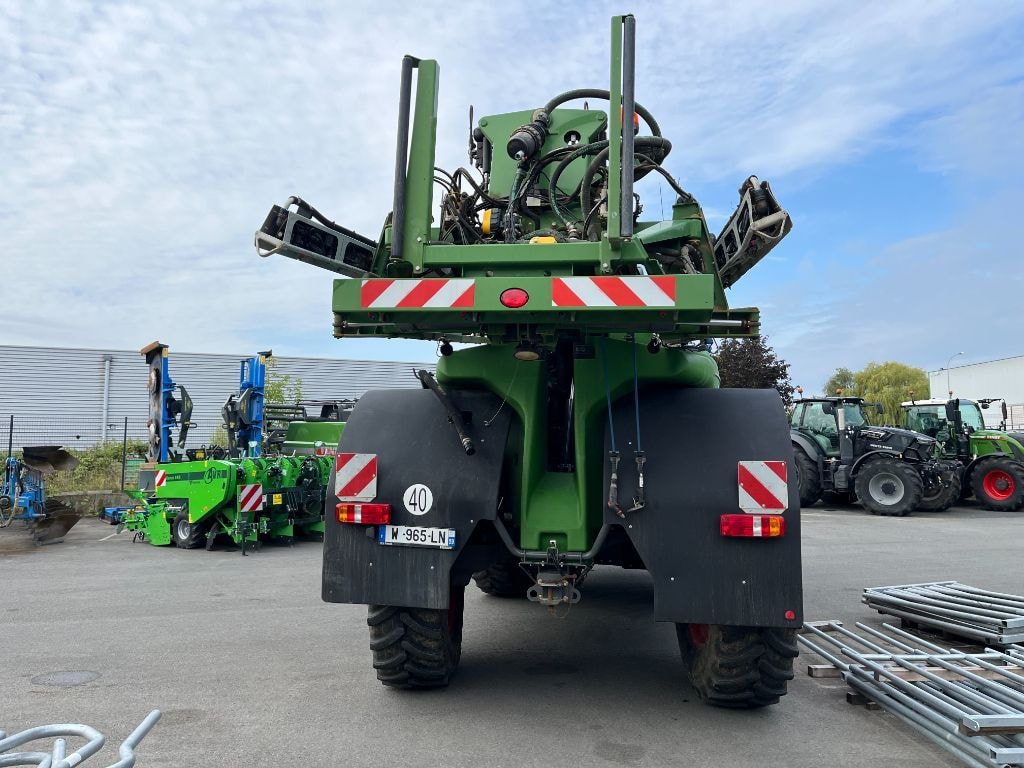 Pulverisateur automoteur FENDT ROGATOR 655 - photo slide 13