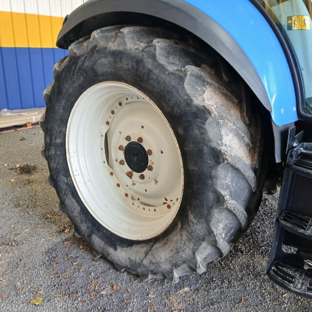Tracteur NEW HOLLAND T5.105 - photo slide 8