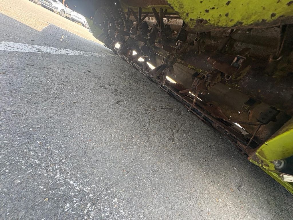 Faucheuse CLAAS Disco 3200 contour  - photo slide 11