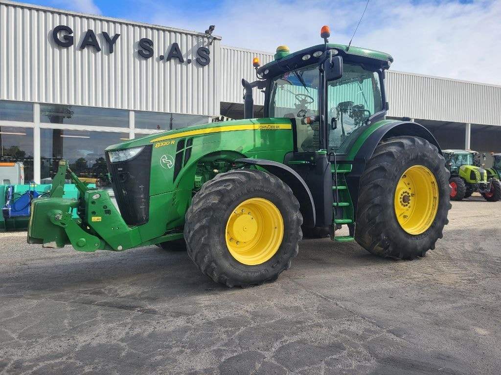 Tracteur JOHN DEERE 8320R - photo slide 1
