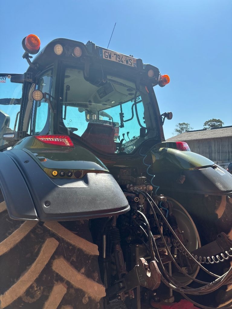 Tracteur VALTRA T195 active - photo slide 4