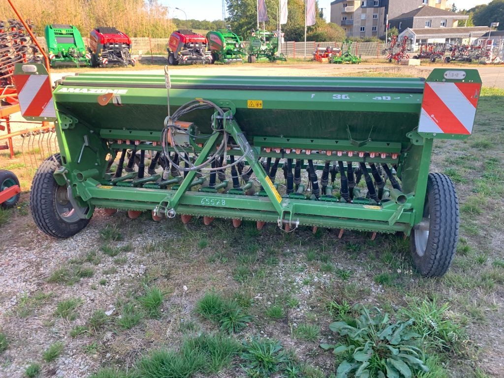 Semoir en ligne AMAZONE D9 3000 - photo slide 2