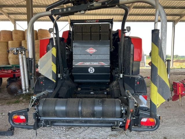Presse enrubanneuse KUHN VBP 7160 Intelliwrap - photo slide 27