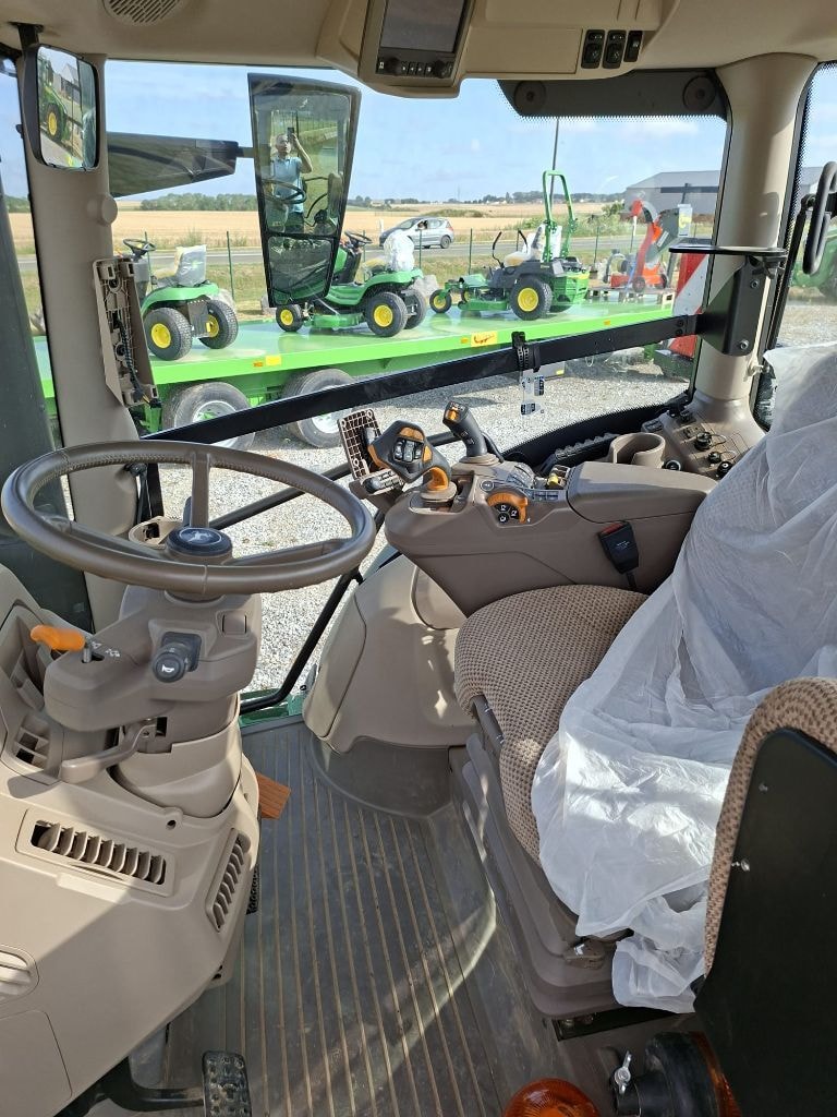 Tracteur JOHN DEERE 6R185 - photo slide 9