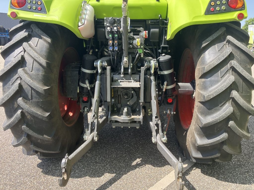 Tracteur chargeur CLAAS ARION 430 + FL 100 C - photo slide 4