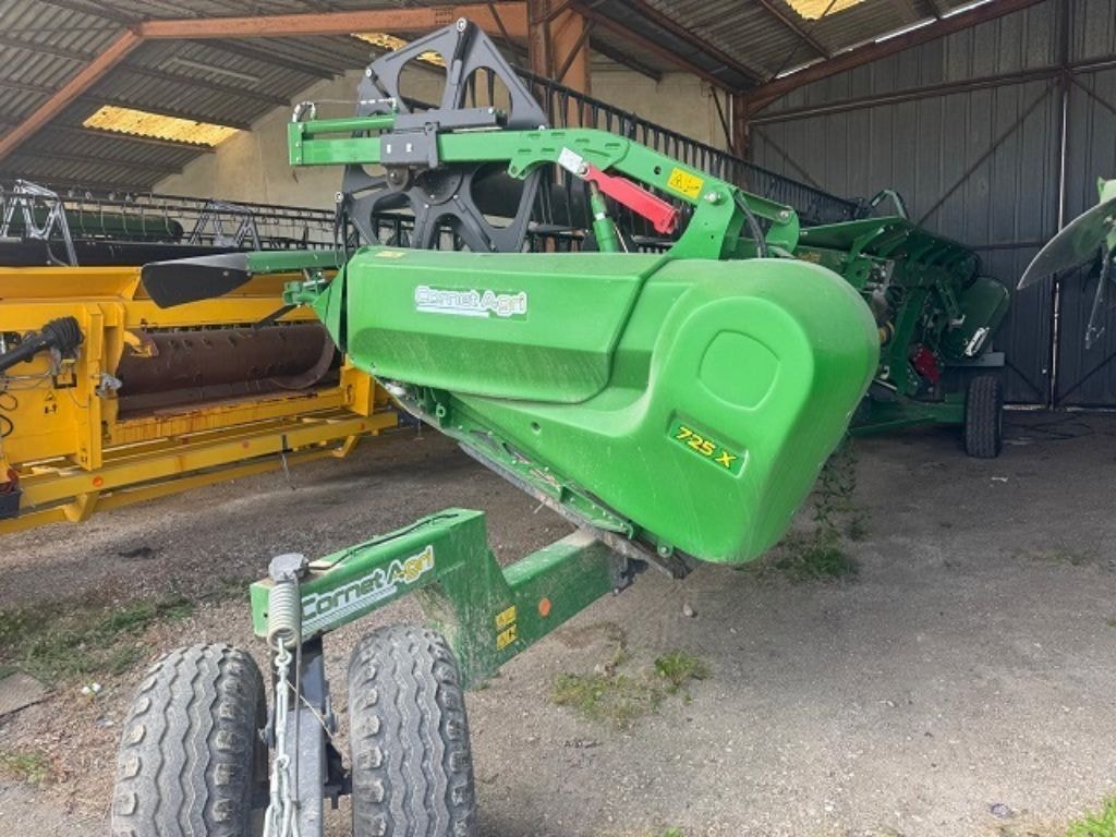 Moissonneuse JOHN DEERE T560 - photo slide 10