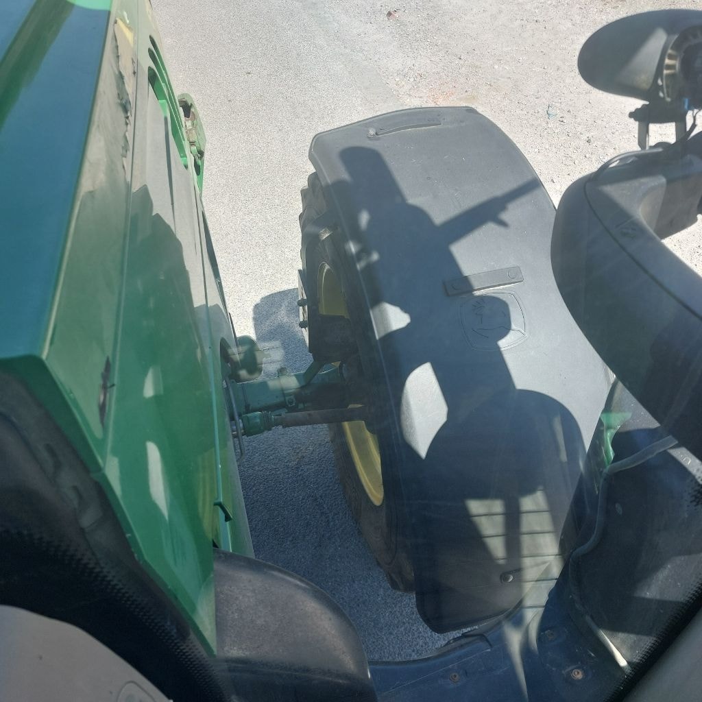 Tracteur JOHN DEERE 6145R - photo slide 15