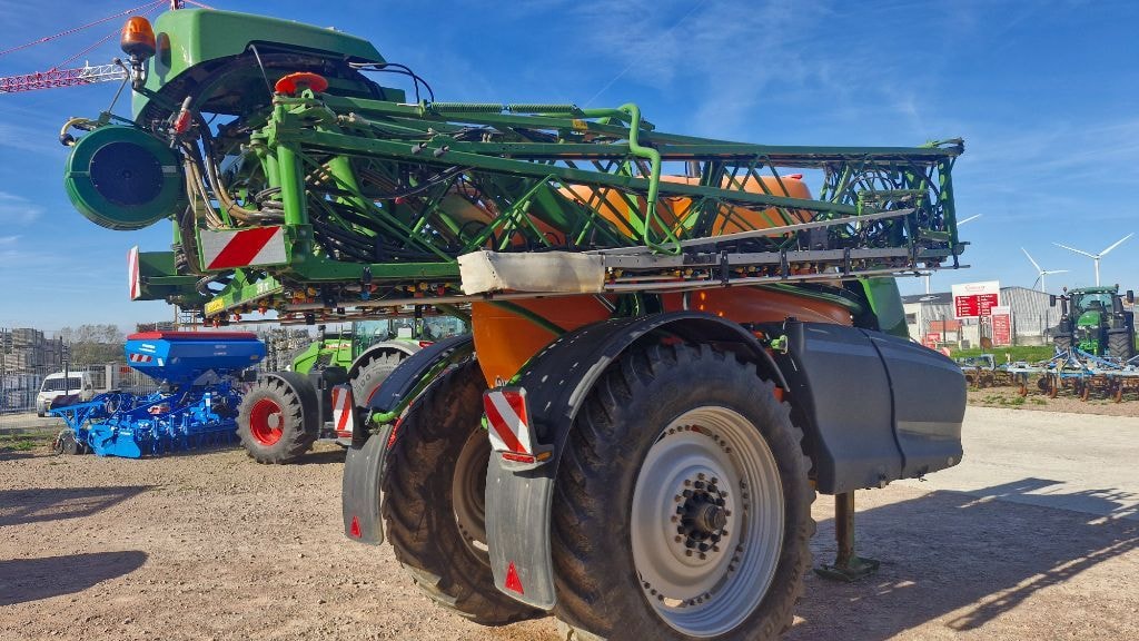 Pulverisateur AMAZONE UX 5201 Super - photo slide 9