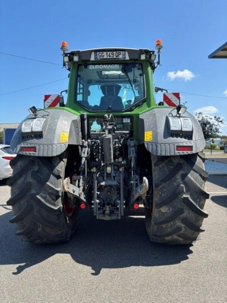 Tracteur FENDT 828 VARIO PROFI + - photo slide 4