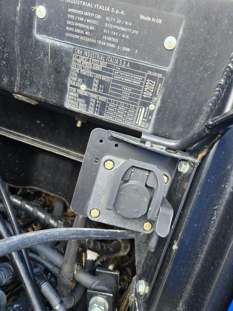 Tracteur NEW HOLLAND T7.210 PC - photo slide 20