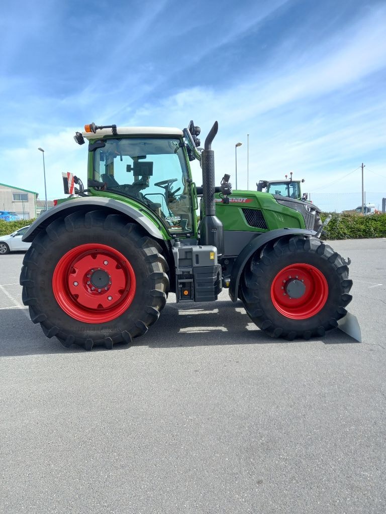 Tracteur FENDT 726 Power + gen7 - photo slide 7