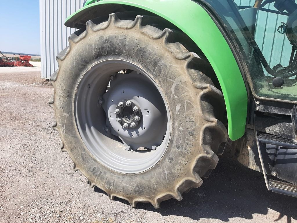 Tracteur DEUTZ FAHR 5100 G GS - photo slide 16