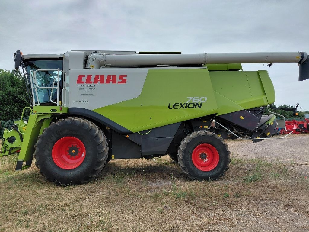 Moissonneuse CLAAS LEXION 760 - photo slide 4