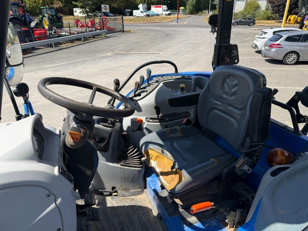 Tracteur chargeur NEW HOLLAND T5.95 DC - photo slide 13