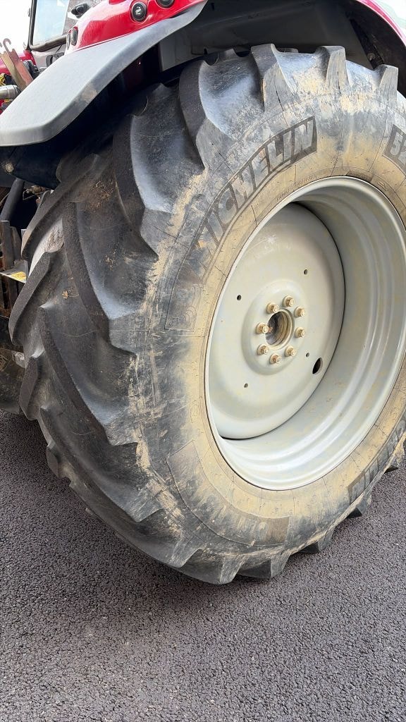 Tracteur MASSEY FERGUSON 5S.145 EFFICIENT - photo slide 10
