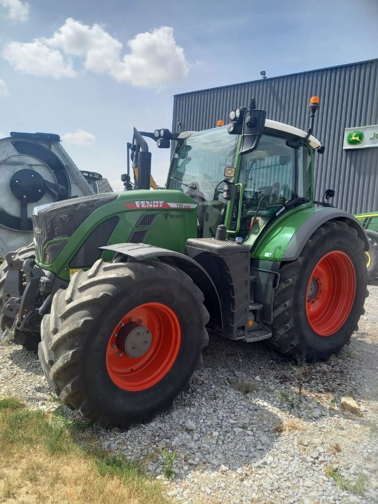 Tracteur FENDT 720 VARIO POWER - photo slide 1