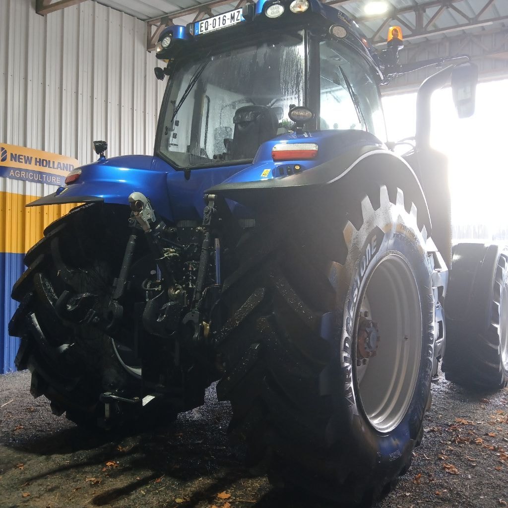 Tracteur NEW HOLLAND T8.410 - photo slide 5