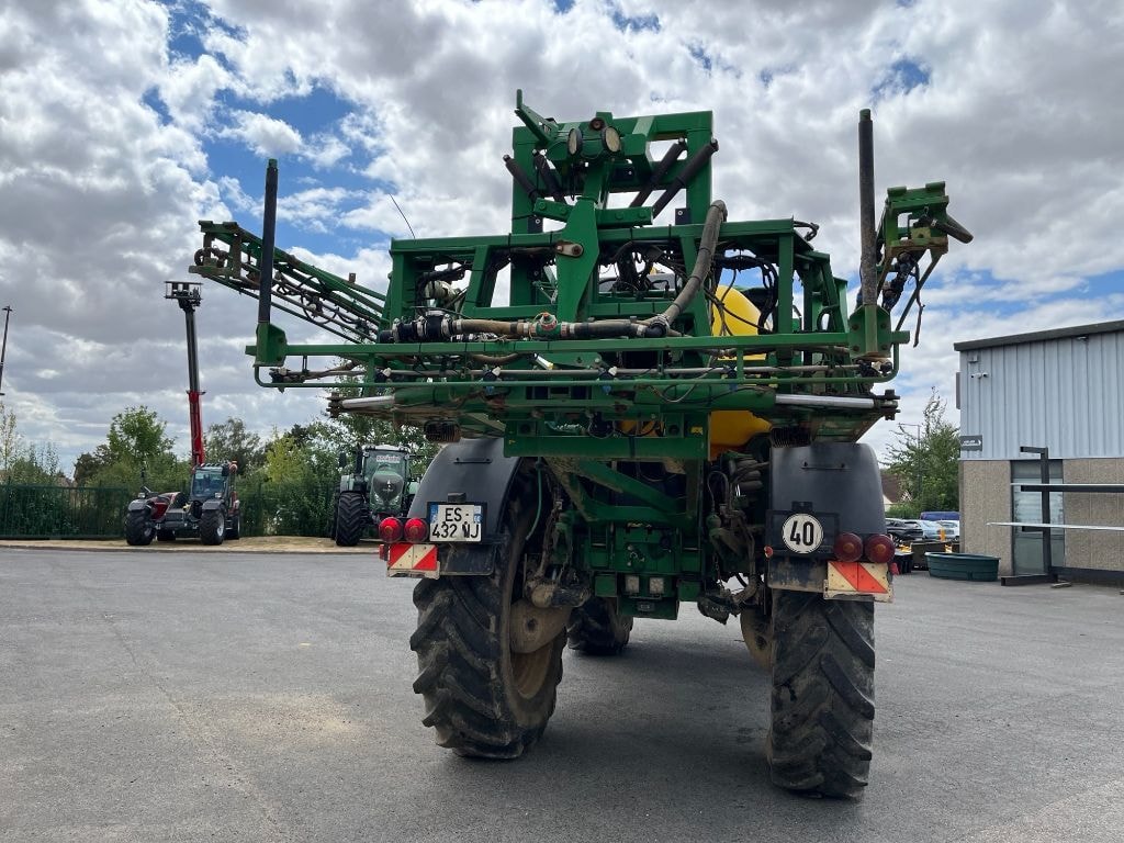 Pulverisateur automoteur JOHN DEERE R4040i - photo slide 7