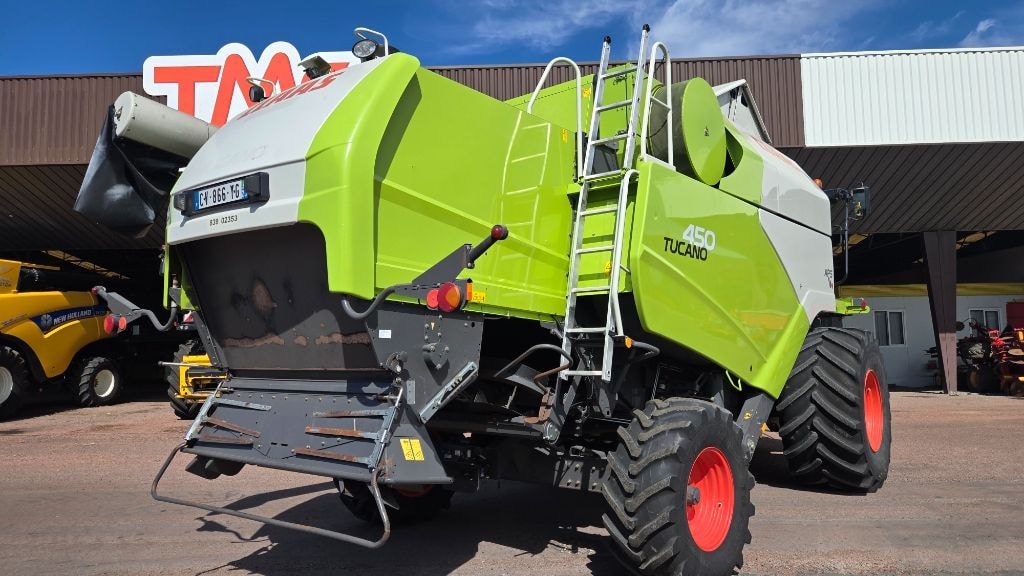 Moissonneuse CLAAS TUCANO 450 - photo slide 5