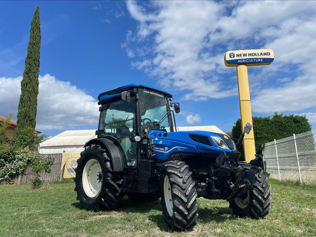 Tracteur NEW HOLLAND T4.100F - photo slide 1