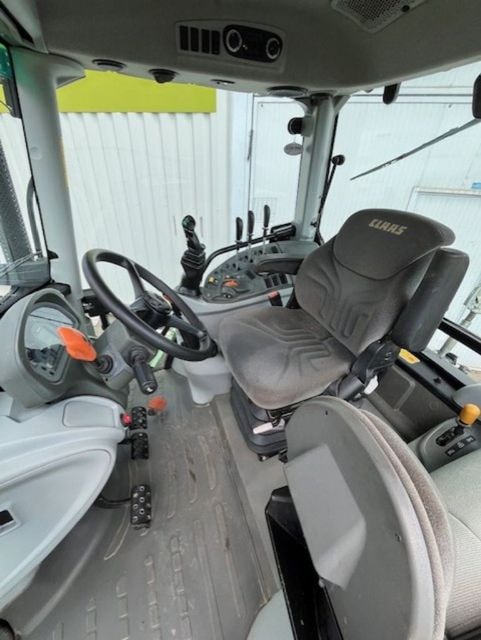 Tracteur CLAAS ATOS 330 - photo slide 4