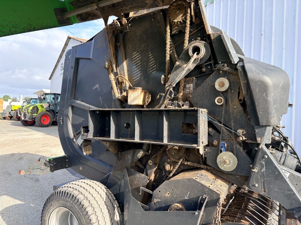Presse balles rondes DEUTZ FAHR VARIMASTER 690 - photo slide 7