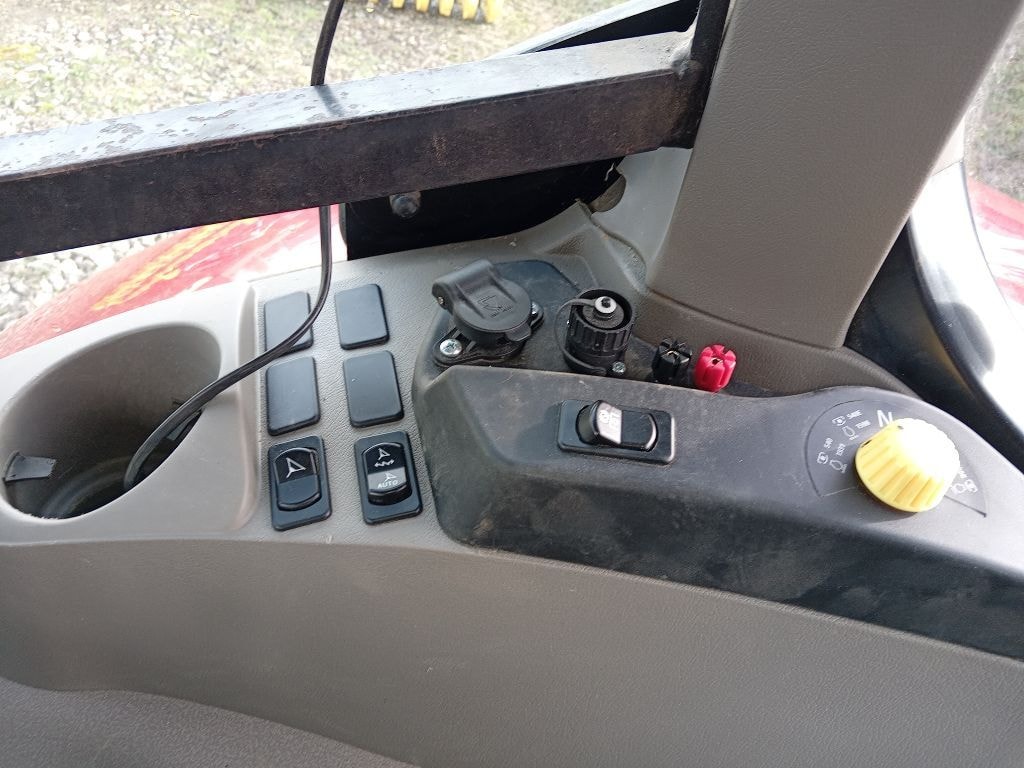 Tracteur CASE IH PUMA CVX 200 - photo slide 10