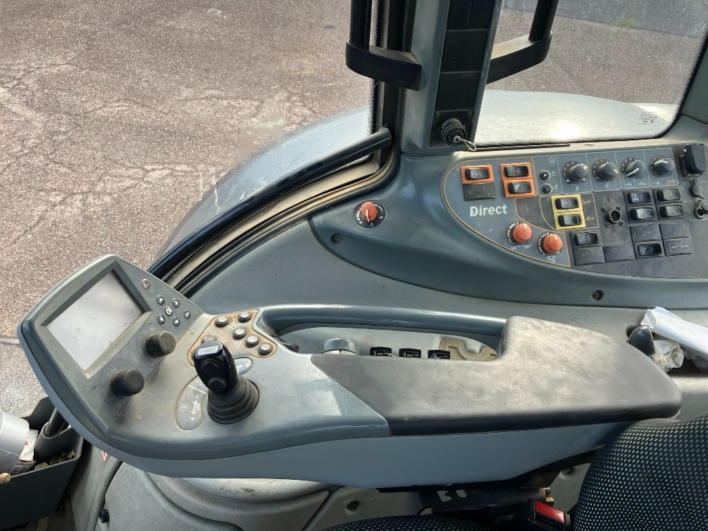 Tracteur VALTRA N 163 DIRECT - photo slide 23