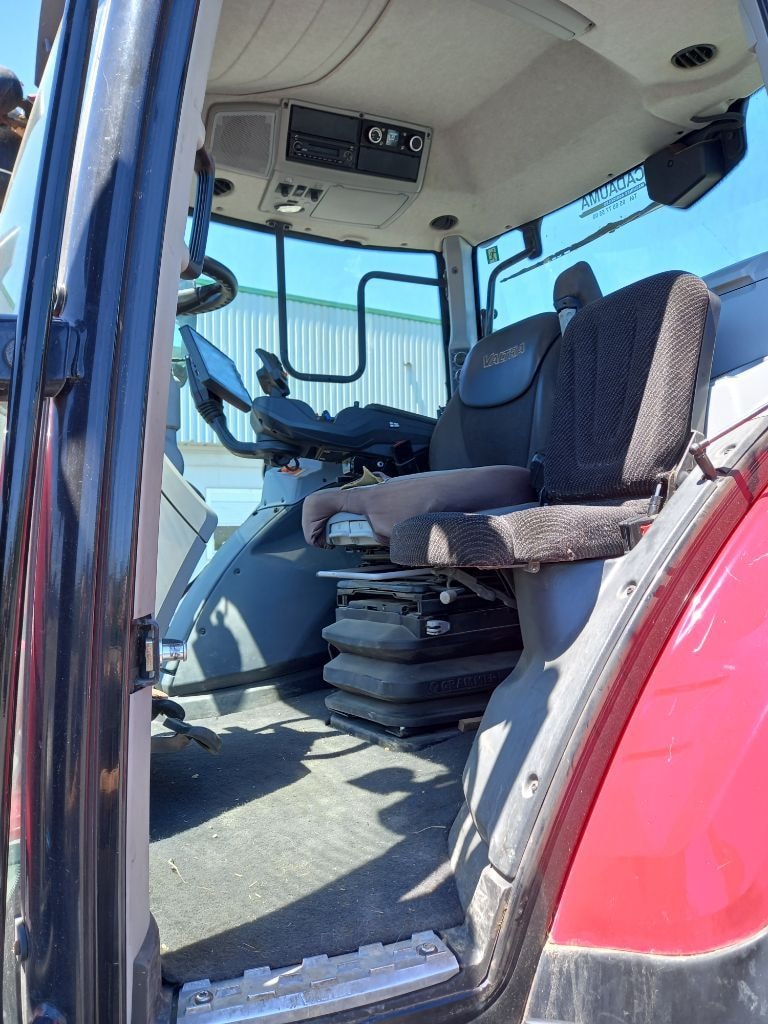 Tracteur VALTRA T 214 DIRECT SMARTTOUCH - photo slide 16