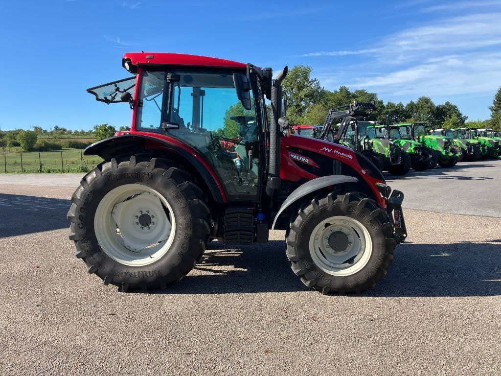 Tracteur VALTRA A95 - photo slide 5
