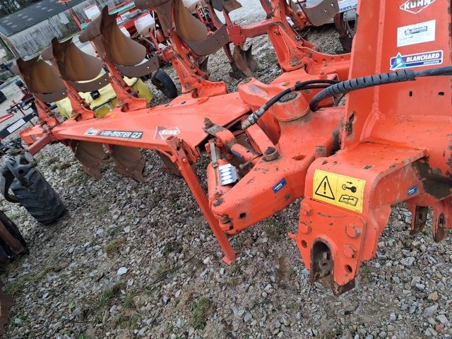Charrue KUHN VARIMASTER 123 - photo slide 3