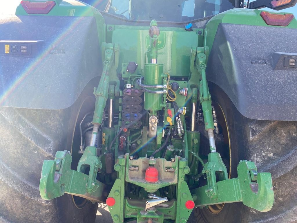 Tracteur JOHN DEERE 8R 370 - photo slide 17