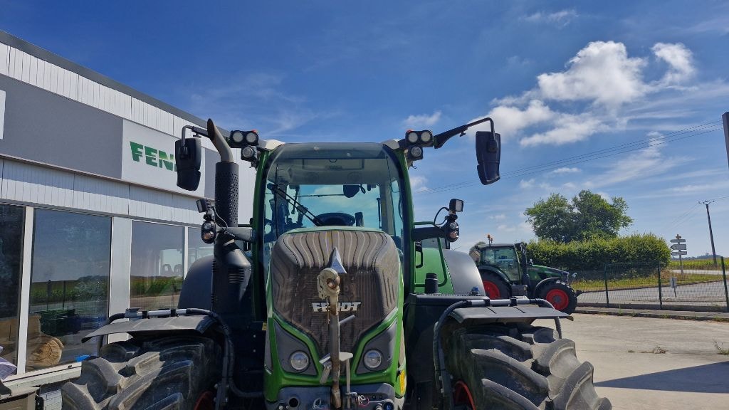 Tracteur FENDT 718 VARIO POWER + - photo slide 12