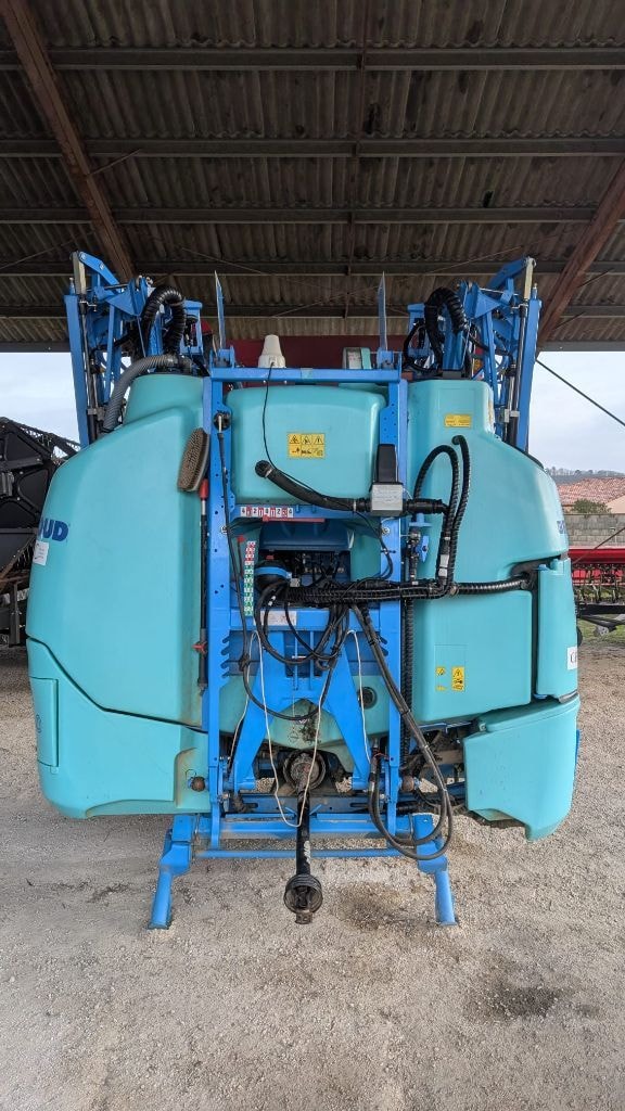 Pulverisateur BERTHOUD ELITE 1600 - photo slide 2
