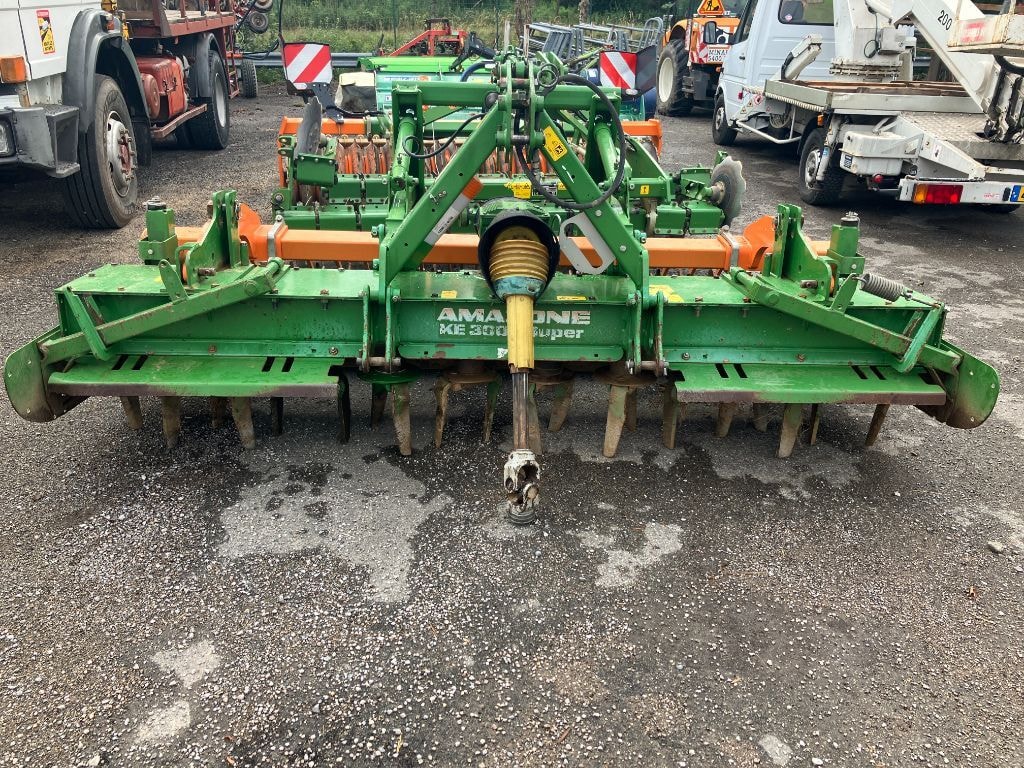 Herse rotative AMAZONE KE 3000 SUPER - photo slide 1