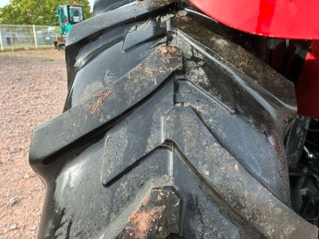 Tracteur CASE IH Farmall 85 c - photo slide 13
