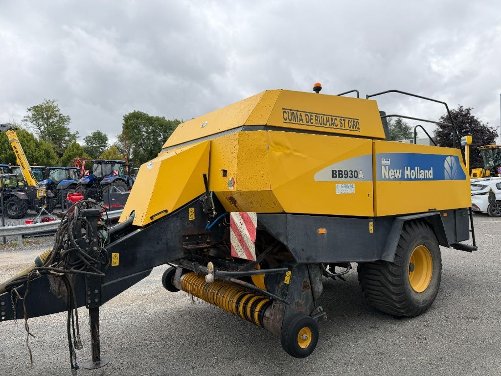Presse haute densite NEW HOLLAND Bb 930 - photo slide 7