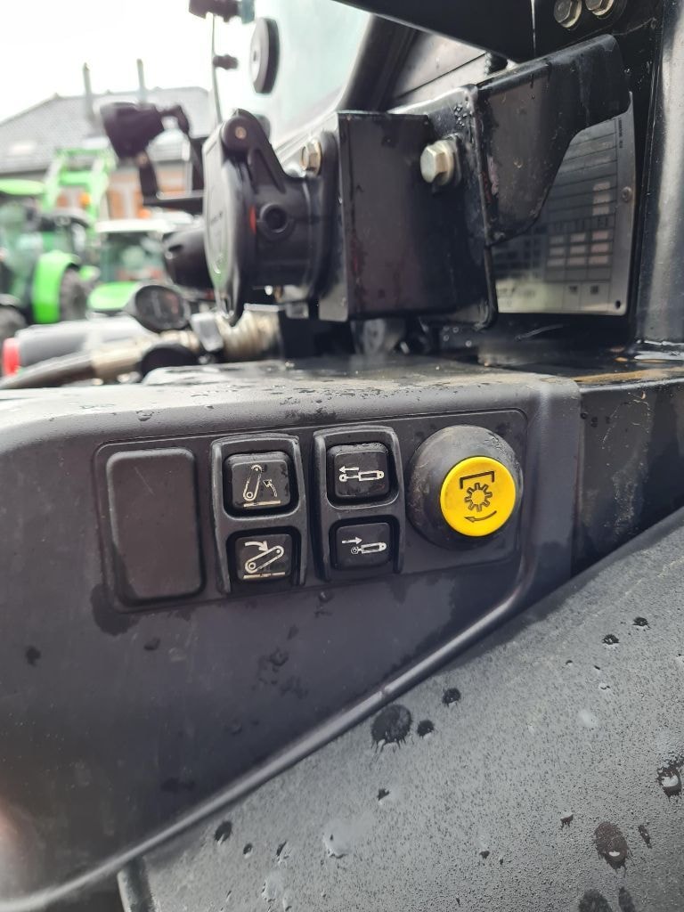 Tracteur fruitier CASE IH Quantum 80V - photo slide 17