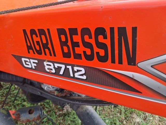 Faneuse KUHN K8712 - photo slide 2