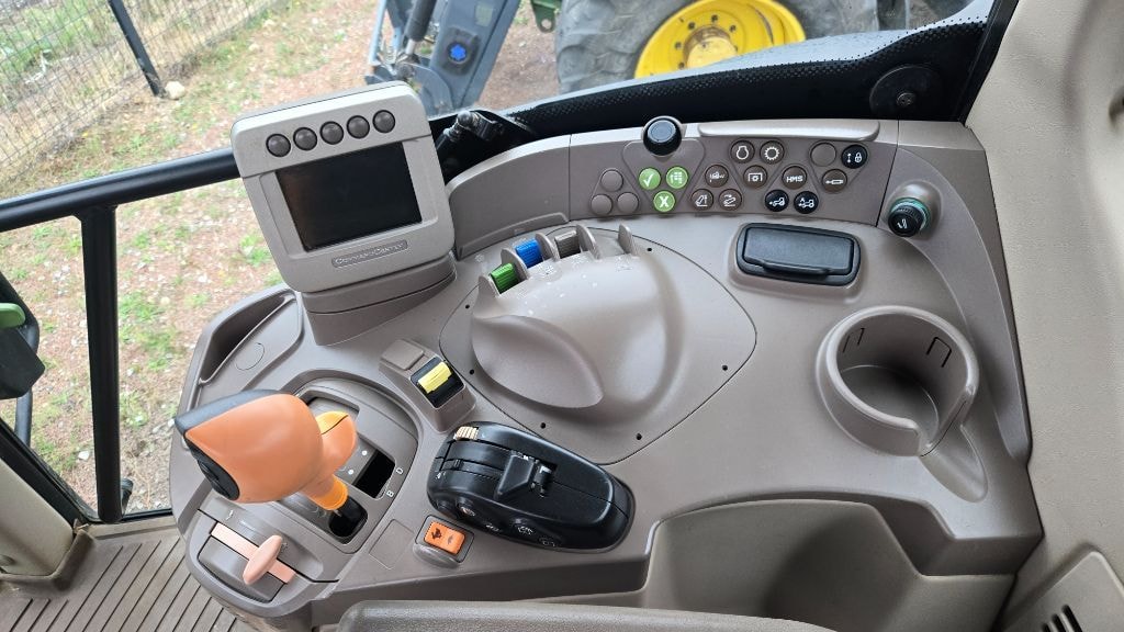 Tracteur JOHN DEERE 6930 PREMIUM - photo slide 7