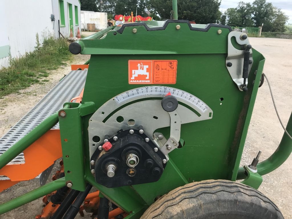 Semoir en ligne AMAZONE D9.30 - photo slide 14