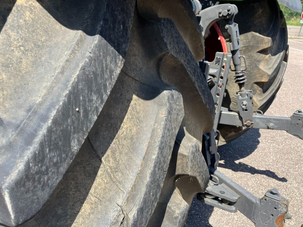 Tracteur FENDT 724 VARIO PROFI + - photo slide 38