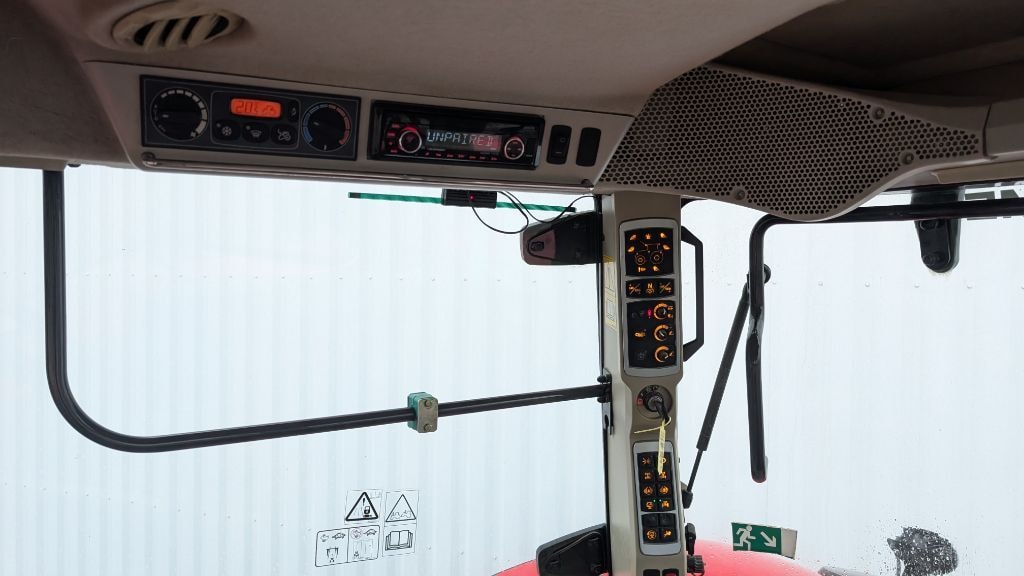 Tracteur MASSEY FERGUSON 8740 DYNA-VT EXCLUSIVE - photo slide 13