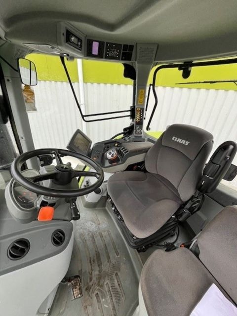 Tracteur CLAAS ARION 620 T4i CEBIS - photo slide 2