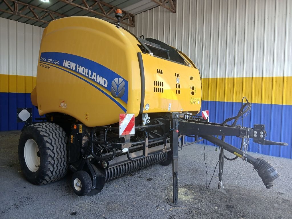 Presse balles rondes NEW HOLLAND Roll Belt 180 Activsweep - photo slide 9