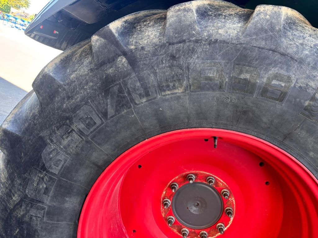 Tracteur FENDT 826 S4 PROFI + - photo slide 14